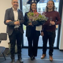 Die frisch promovierte Dr. Nika Hein, gemeinsam mit ihren Betreuern Prof. Dr. Markus Thomas Münter, htw saar, und Prof. Dr. Sven Heidenreich, Universität des Saarlandes.